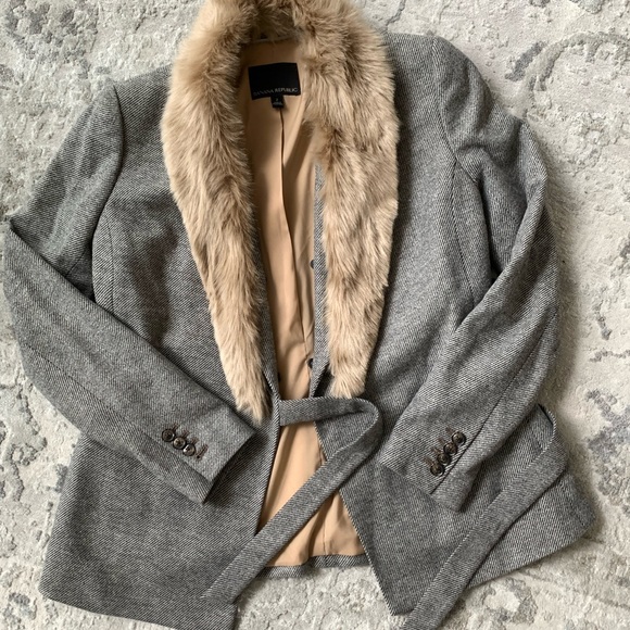 Banana Republic Wool Blazer with Removable Faux Fur - Picture 2 of 13